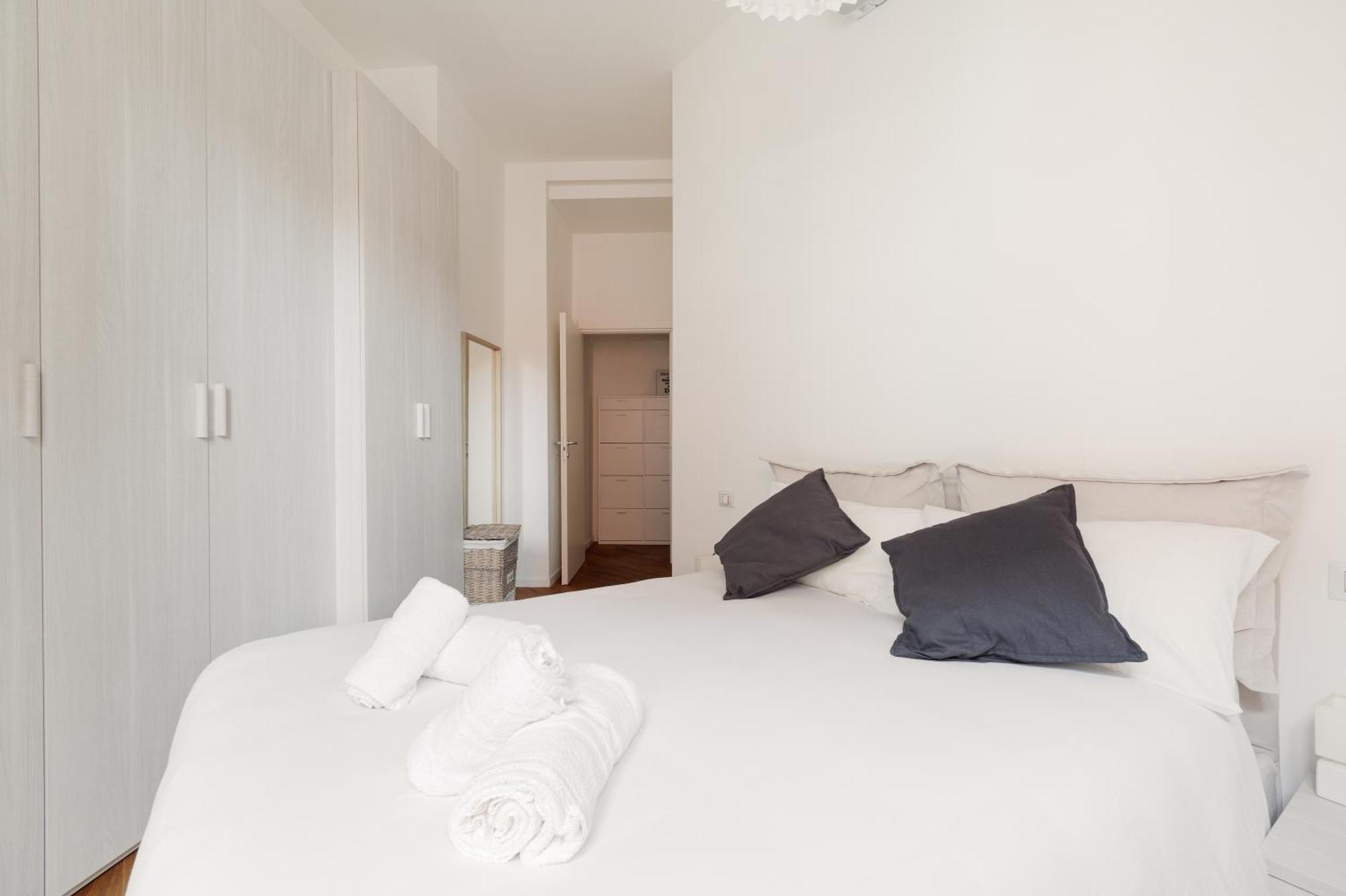 Repubblica - - Moderno Trilocale Apartamento
